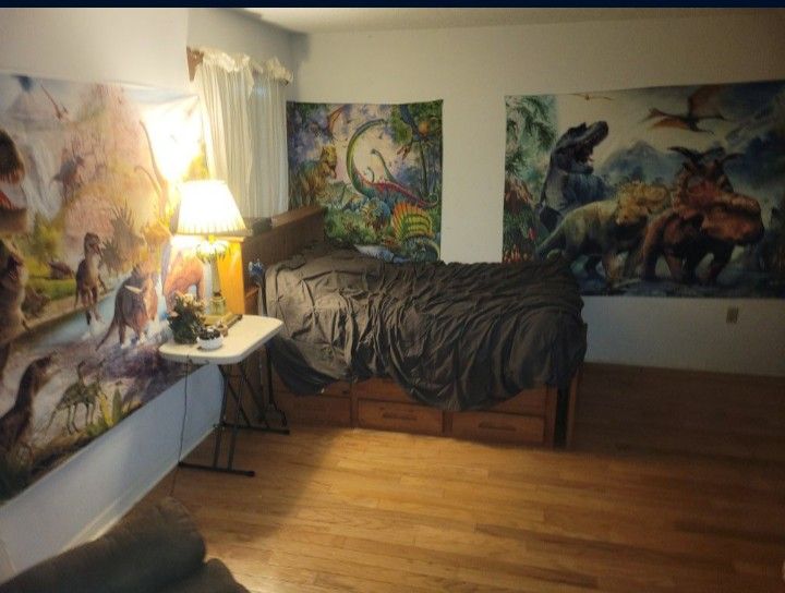 QUEEN BED WITH MATTRESS