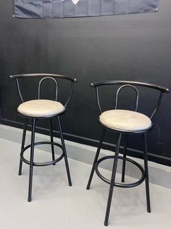 Set of 2 Black Metal Bar Stools