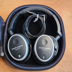 Audio-Technica ATH-ANC7b QuietPoint Noise-Cancelling Headphones