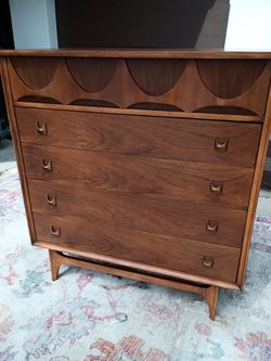 Broyhill Brasilia Mid Century Modern Walnut Highboy Dresser – Restored – 1962