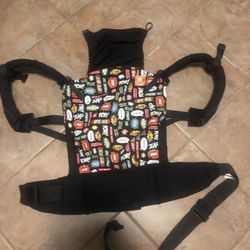 Tula Super Hero Carrier 