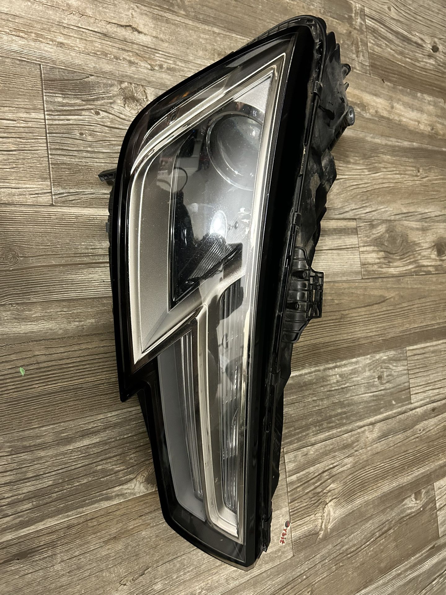 2018 Audi A4 Premium Plus Right Headlight
