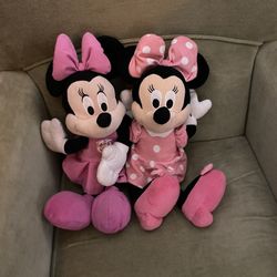 Classic Disney Plush Minnie Mouse Dolls