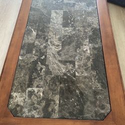 Solid Wood Coffee Table With Matching End Tables 