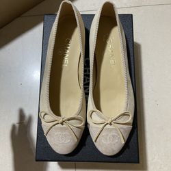 CHANEL Casual Flat Ballet Flats