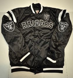 NWT  Ultra Game  Las Vegas Raiders  Bomber Jacket  Diamond Quilted Interior & Exterior  Satin Embroidered  Black White Unisex  Size XS