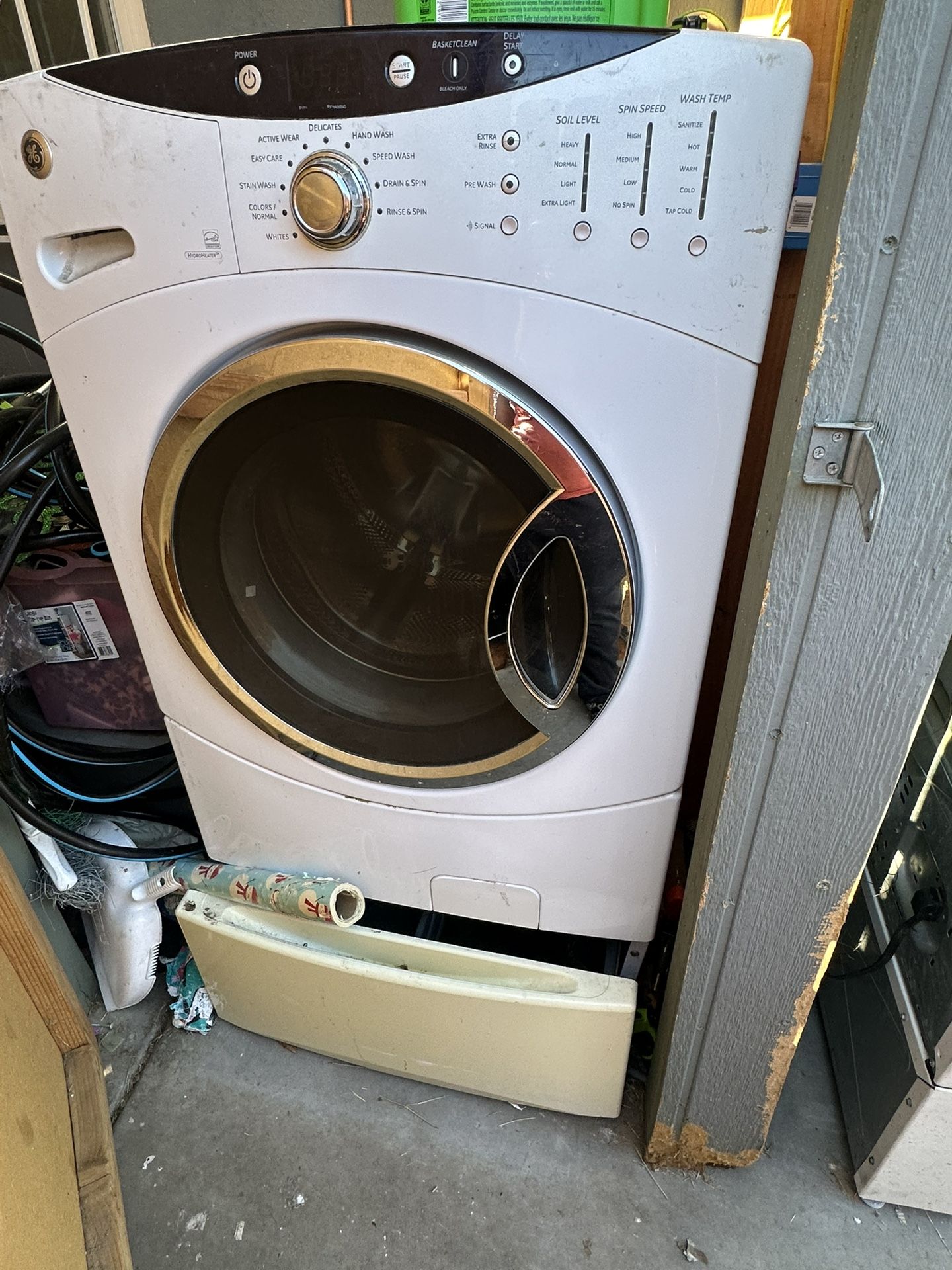 Washer And Gas Dryer Must Pick Today
