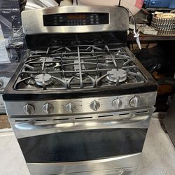 Refrigerator and stove