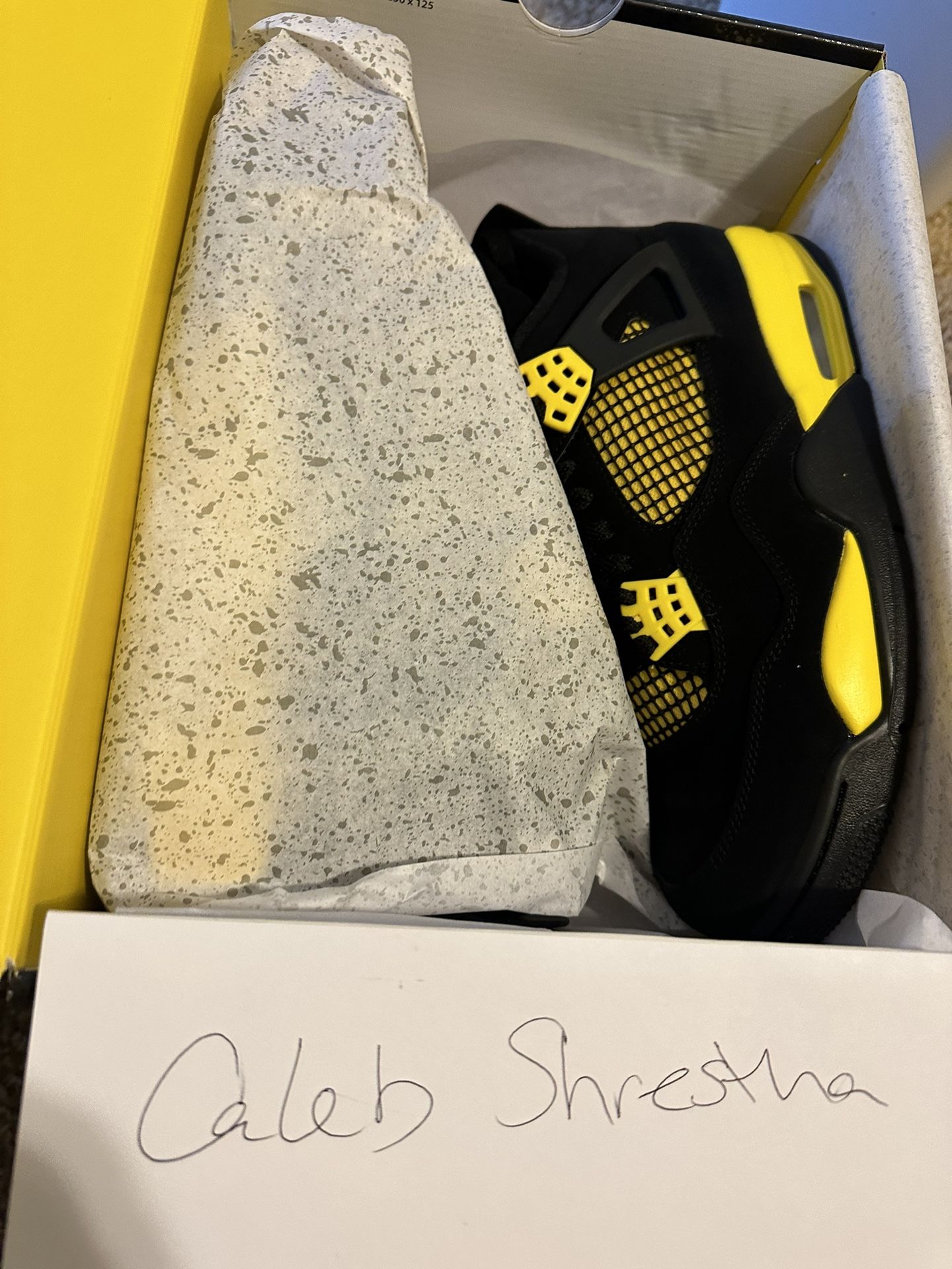 Air Jordan 4 Thunder Size 10, 11, 12, 13, 14