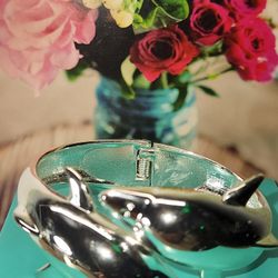 #1627, GORGEOUS DOLPHIN SILVER PLATED BANGLE
