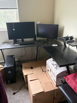 Computer table
