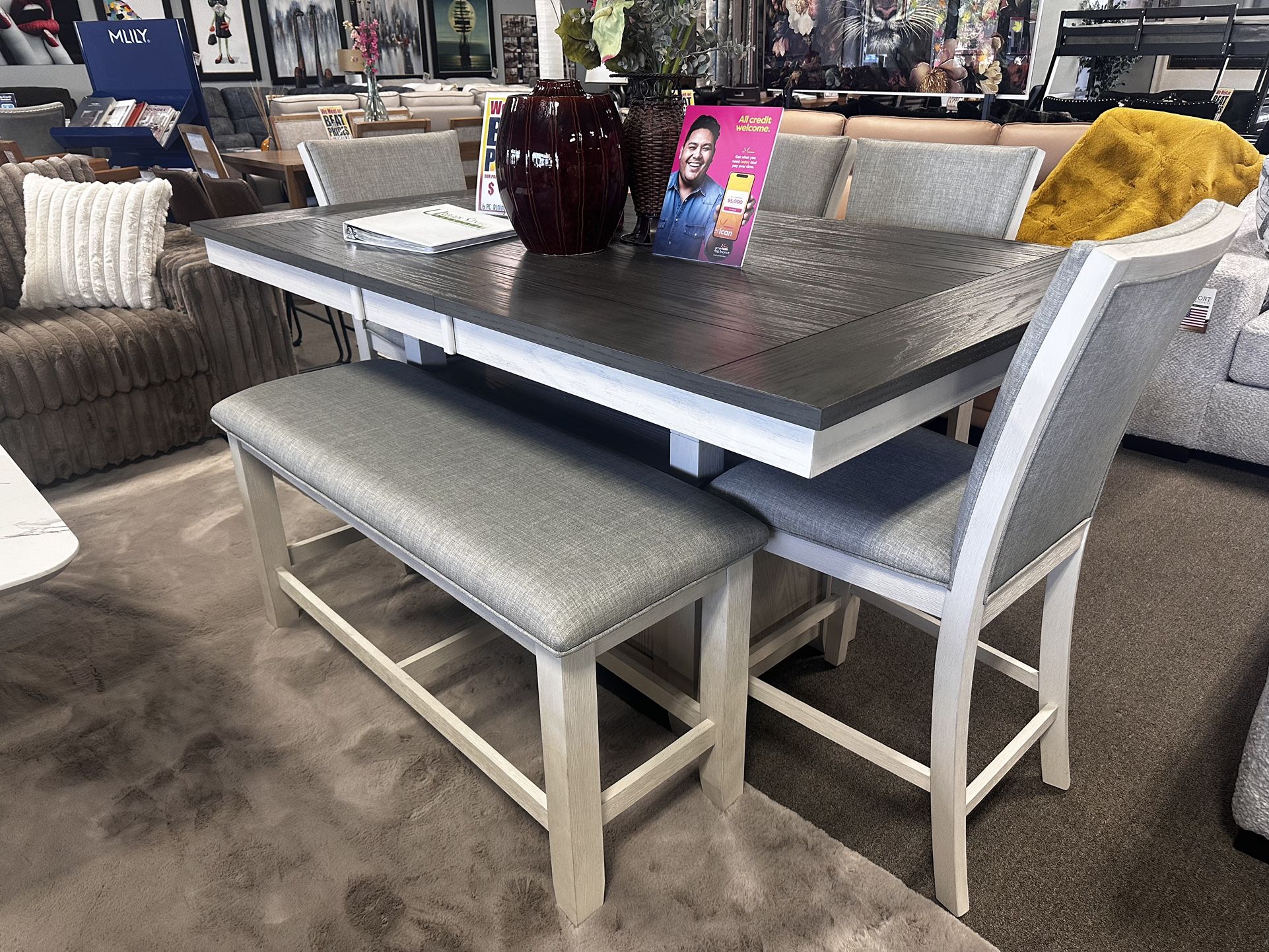 Stunning Dining Set! $1399 🩶🤍⛅️