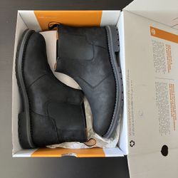 New Timberland Redwood Falls Chelsea Boots Size 11  M/M
