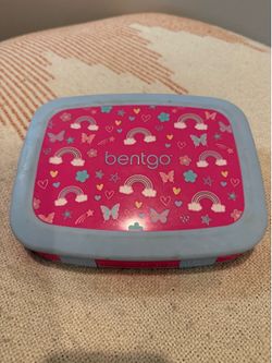 Bentgo Kids Rainbow Hearts Butterflies Lunch Box