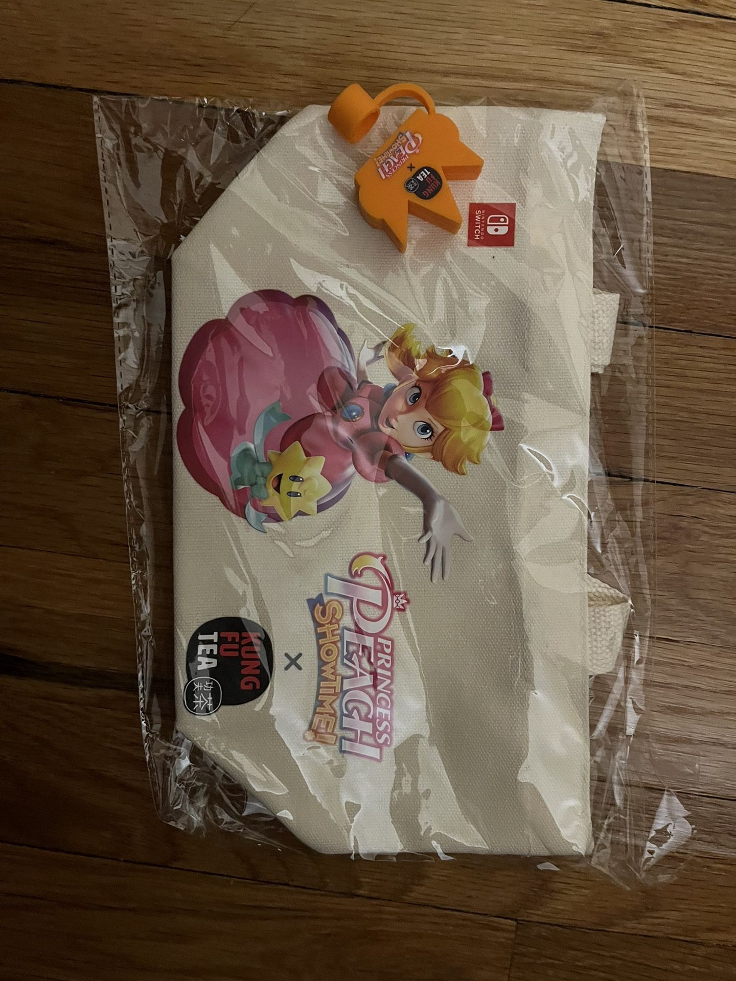 Princess Peach Showtime KFT x Nintendo Tote Bag + Topper