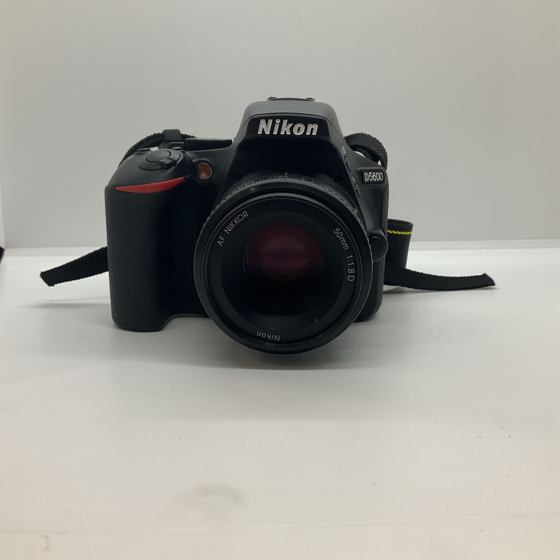 Nikon D5600