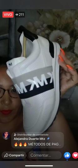 Tenis mk