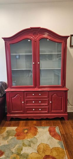 Hutch Cabinet