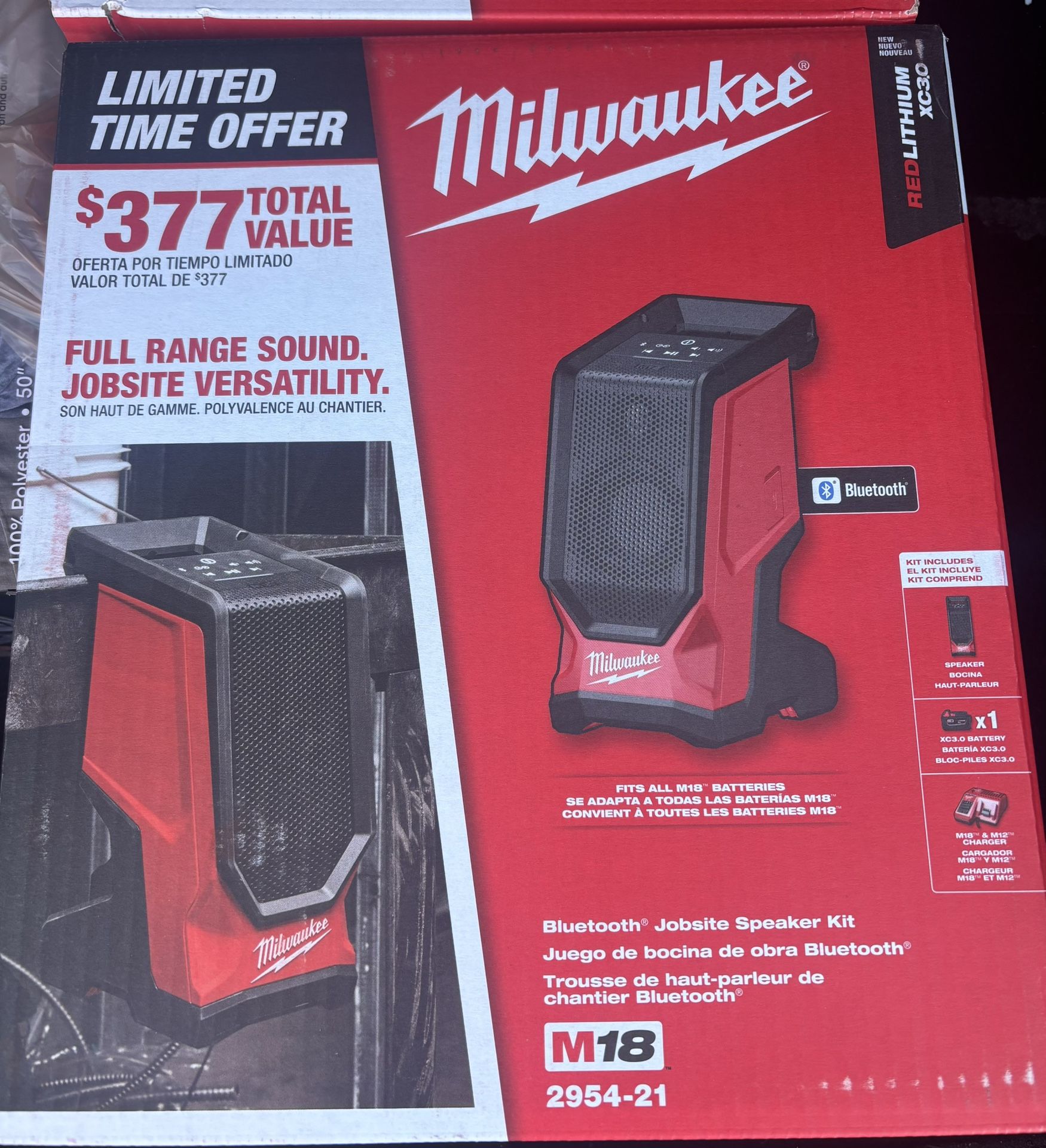 Bluetooth Radio With Battery And Charger 