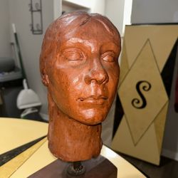 Rare Bust 