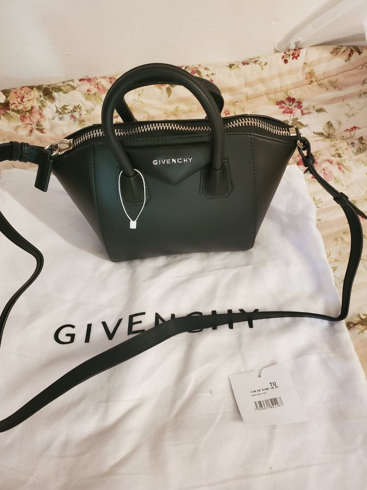 Mini Givenchy with dustbag