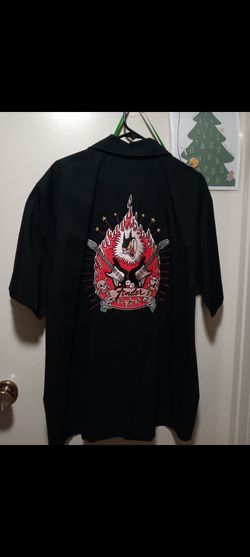 Fender - Black Button Down XL w/ Graphic pick/cash only.