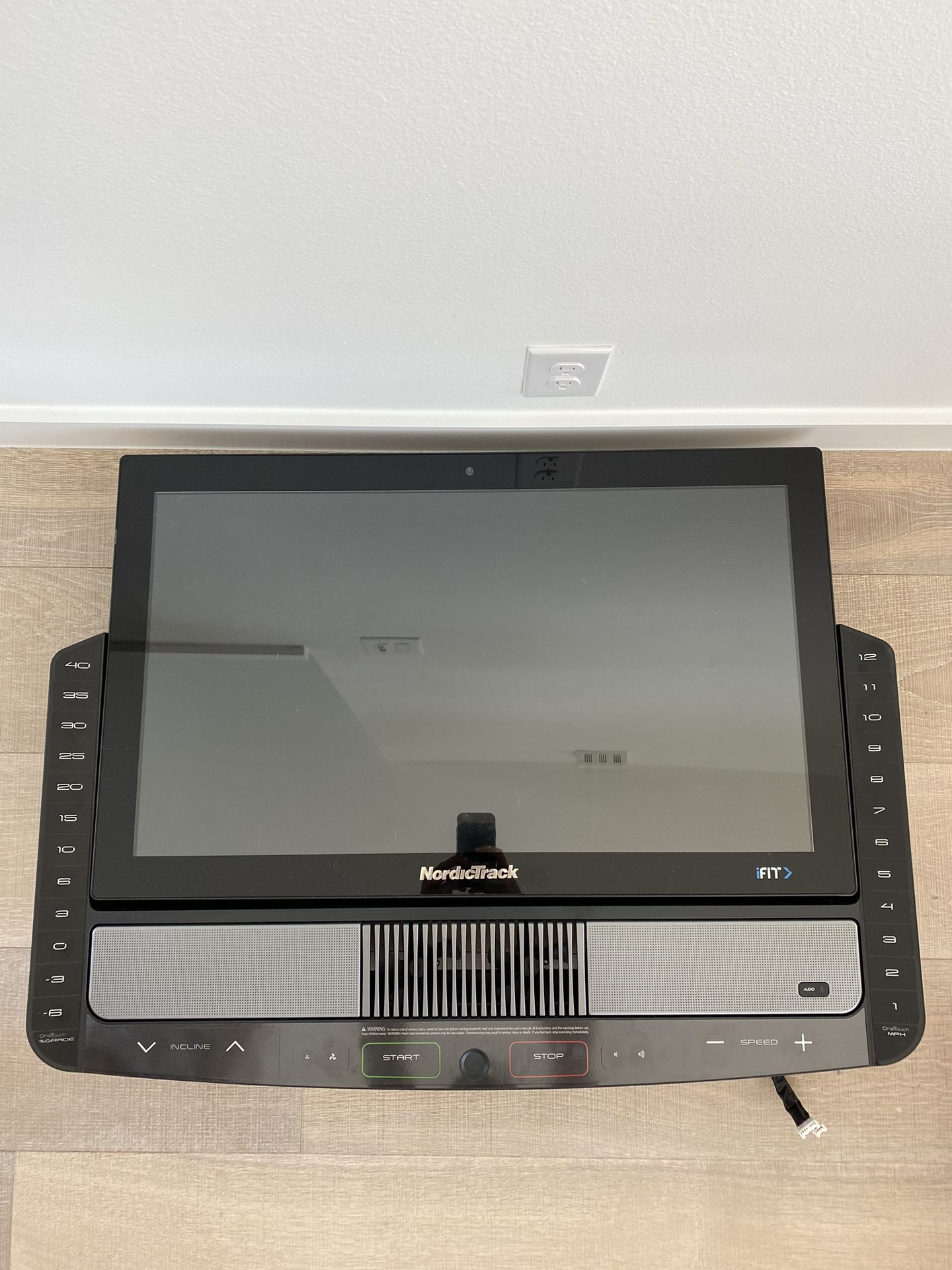 NordicTrack X32i Treadmill iFit 