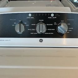 GE 4.3 Cu. Ft Commercial White Top Load Washer Stainless Steel Basket