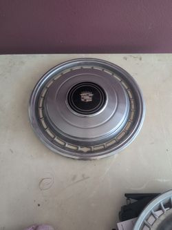 Cadillac Hubcap