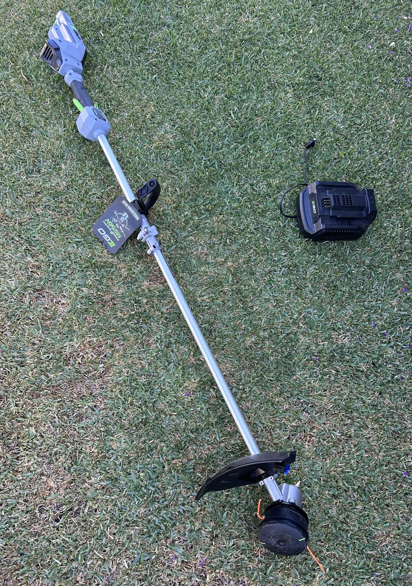 Ego 15” Sting Trimmer WeedWacker Weed Eater With Charger