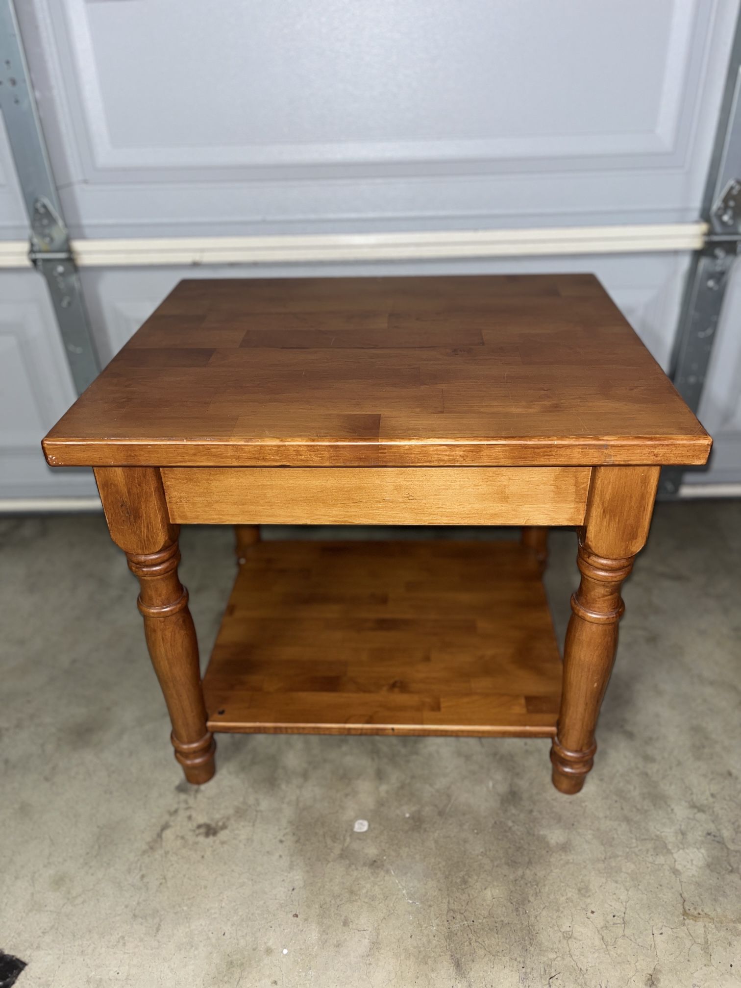 Nutmeg Wood End Table
