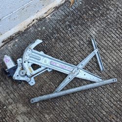 2008 Scion tc right side window motor & regulator 