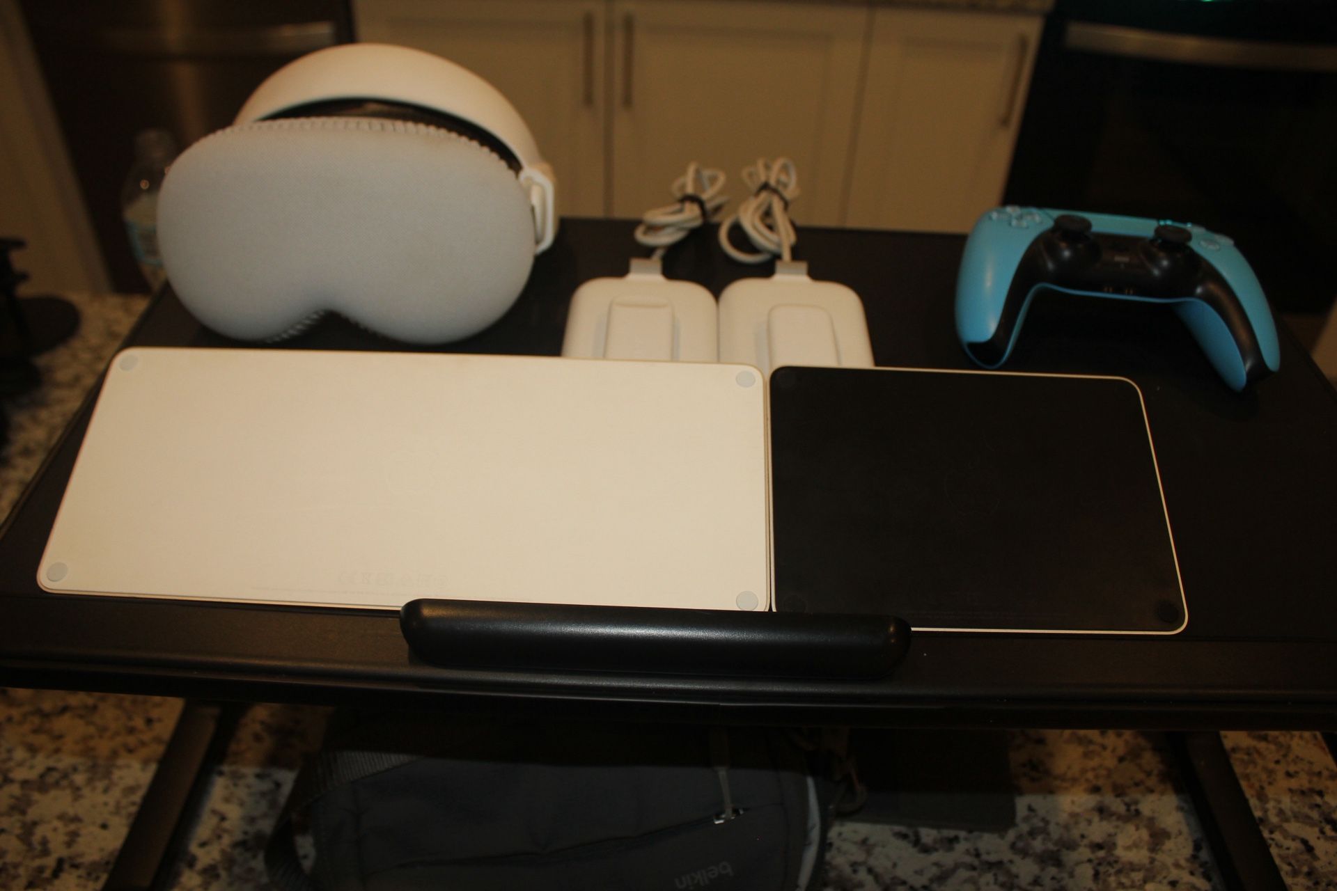 APPLE VISION PRO COMPLETE PRODUCTIVITY KIT