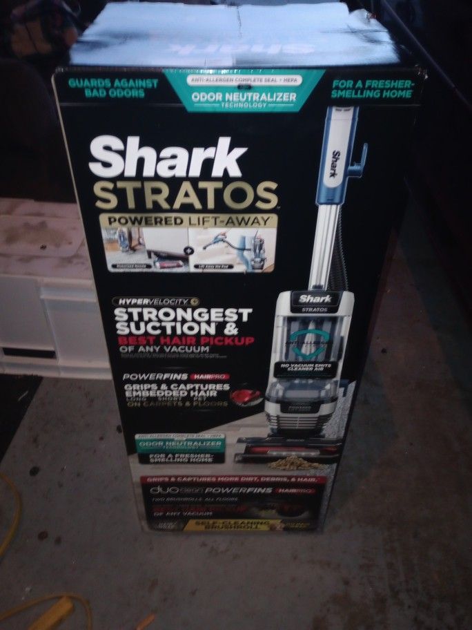 Shark Stratus Vaccum