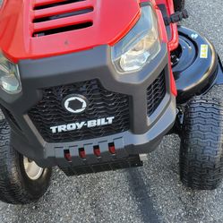 Tractor Troy Built 42inch. 7 Speed 