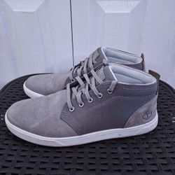 Men's Gray Timberlands *Like New*  $32