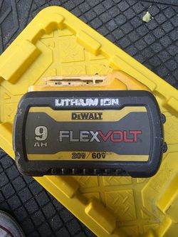 Dewalt Battery