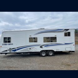 Ragen Toy Hauler 25ft
