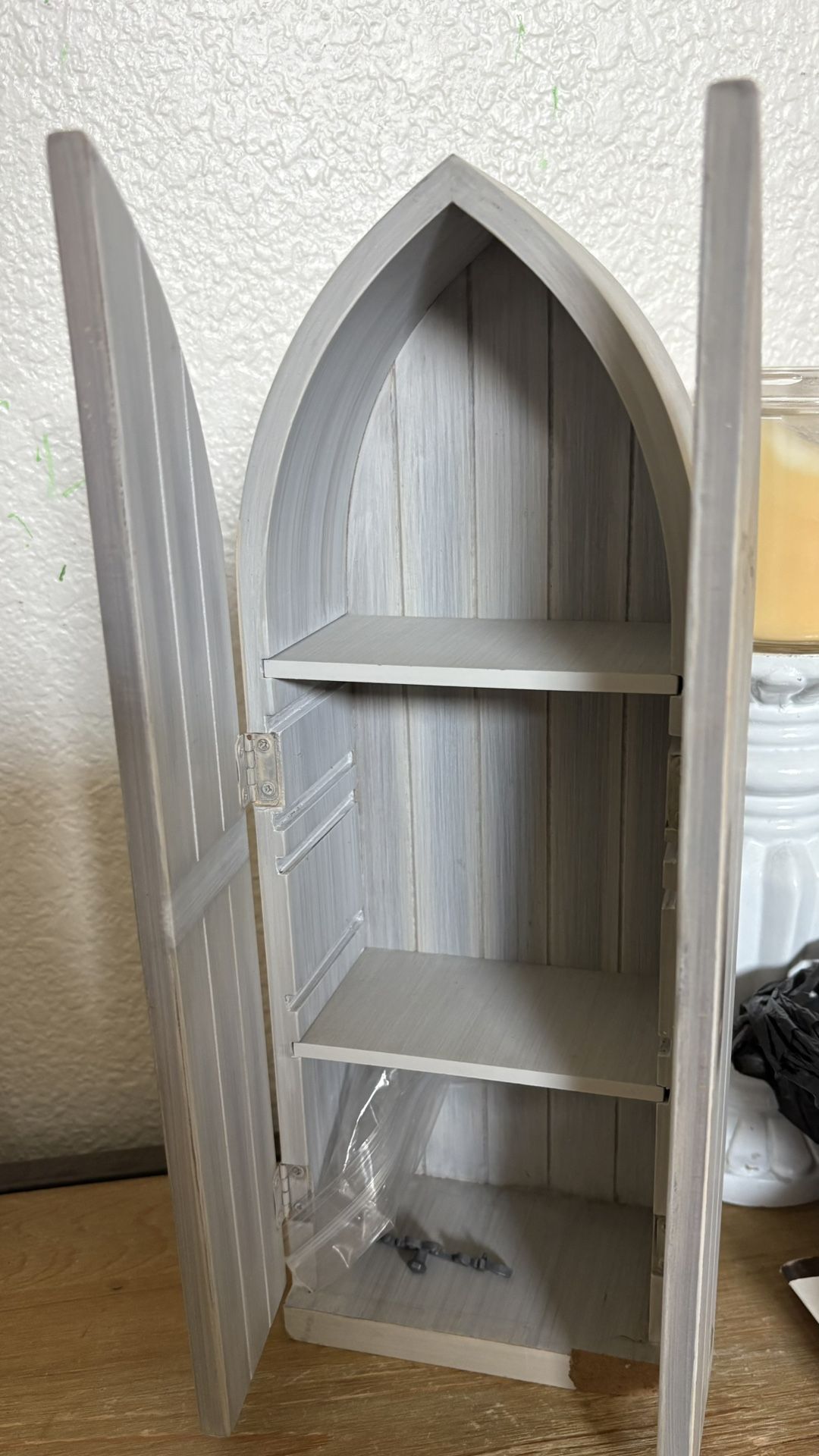 Willow tree Display Shelf