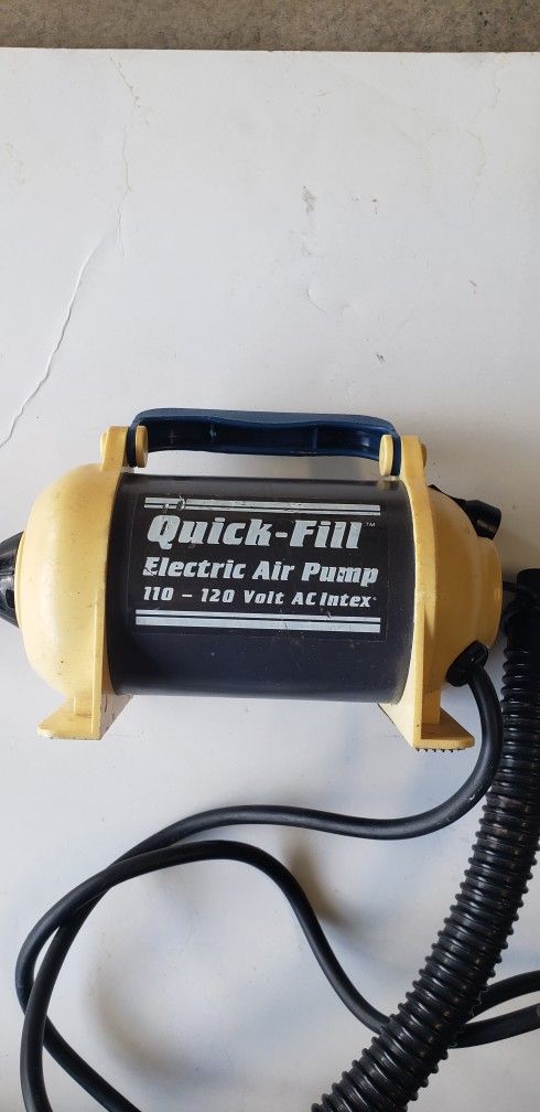 Free - Air Pump With Hose And Adapters