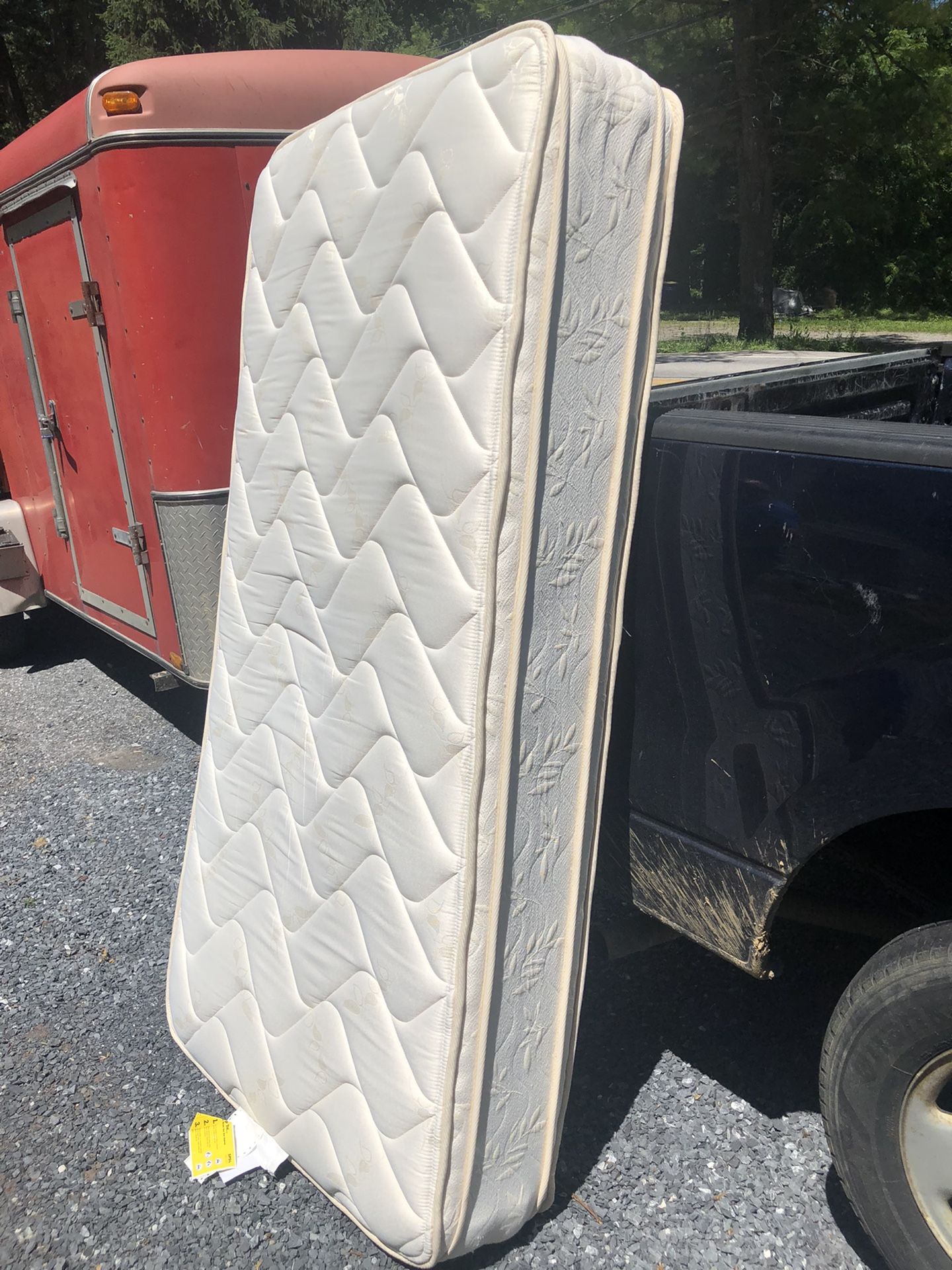 Twin Size Pillow Top Mattress