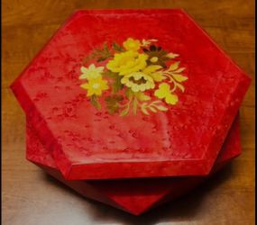 Vintage Reuge Swiss Music Box – Italian Burl Wood Jewelry Box – Plays Lara’s Theme