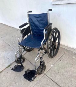 Nonmagnetic MRI Wheelchair