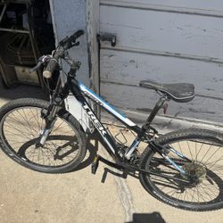 Trek Mountain Bike Youth