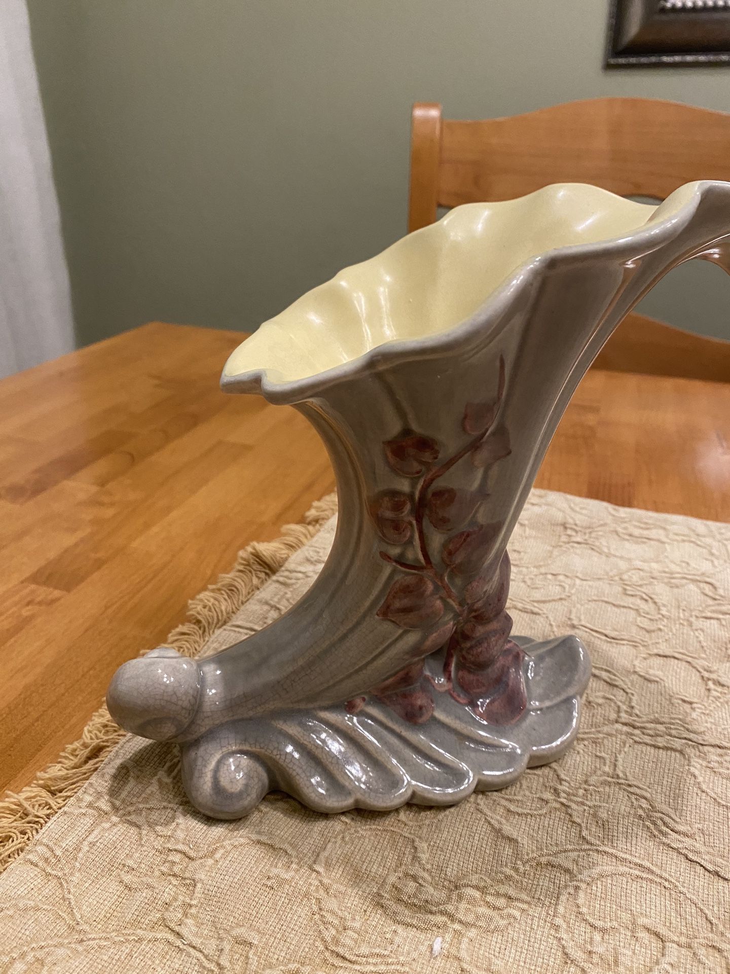 Vintage Redwing Pottery Cornucopia Vase. #1098. Rare. 8 Inches Tall. Gray With Purple Flowers & Yellow Inside.
