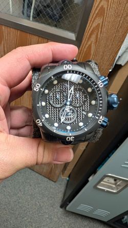 Invicta reserve venom watch