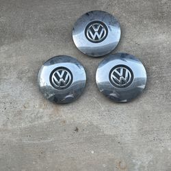 2013 VW Beetle Hub Caps