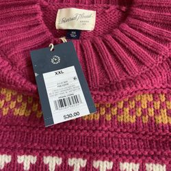 Sweater XXL ( For A Teen) Sells For $ $25.00 Selling For $15.00