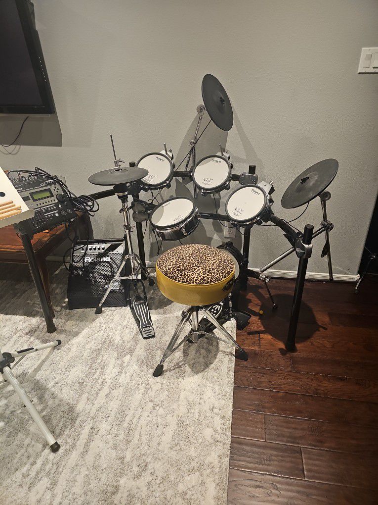 Roland Drum Set