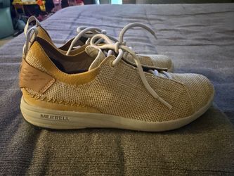 Merrell Knit Low-Top Sneakers size 8.5